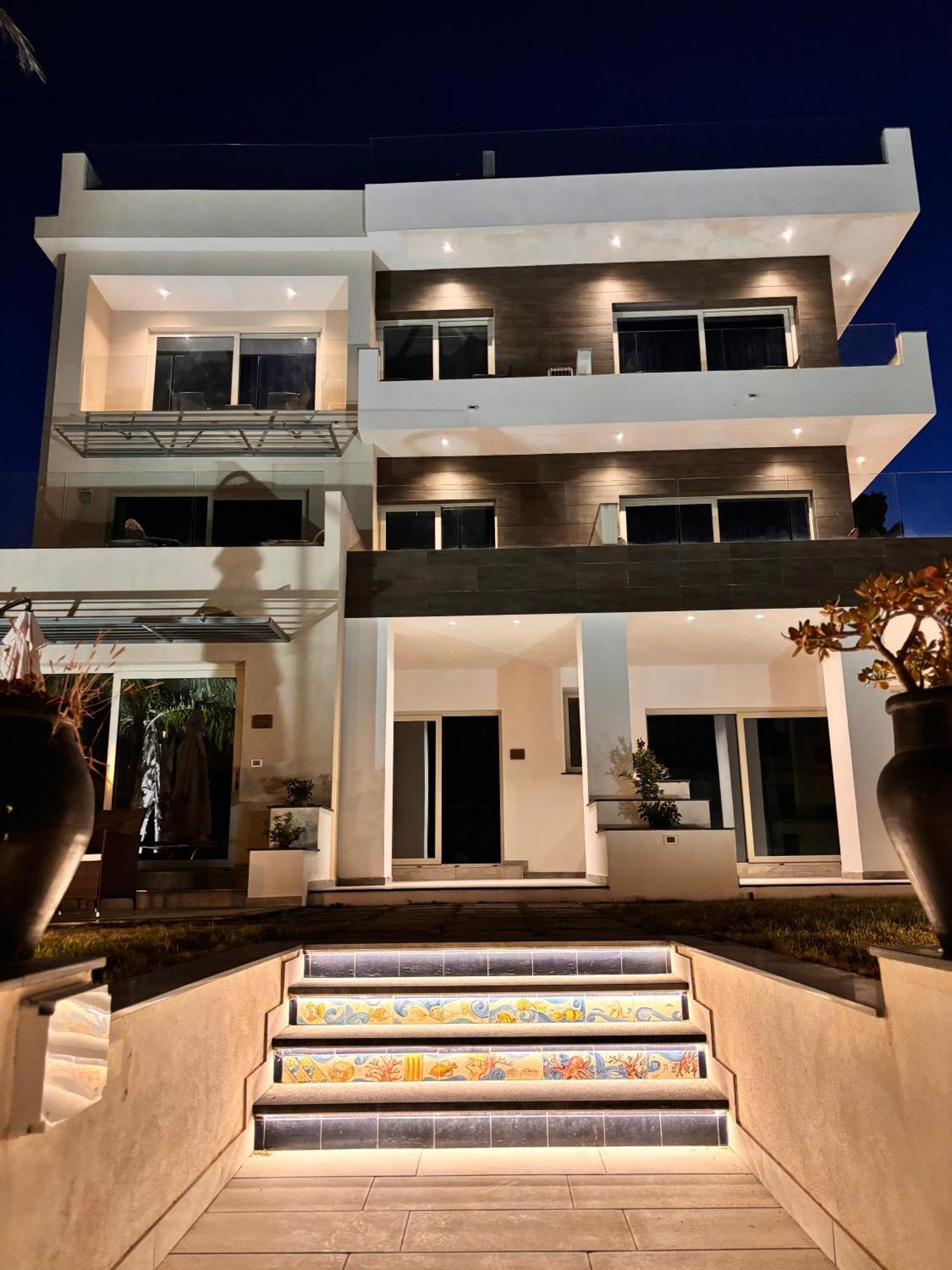 Ig - "Villa Don Antonio" Apartments Giardini Naxos Exteriér fotografie