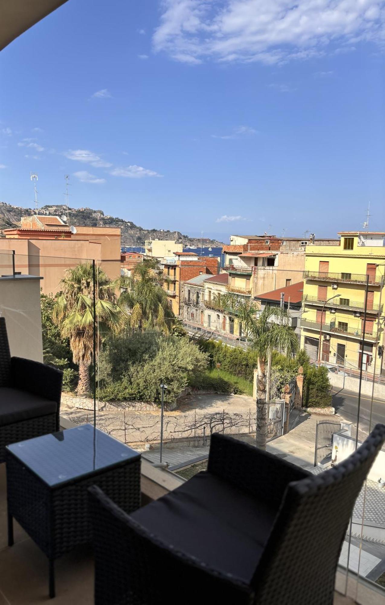 Ig - "Villa Don Antonio" Apartments Giardini Naxos Exteriér fotografie