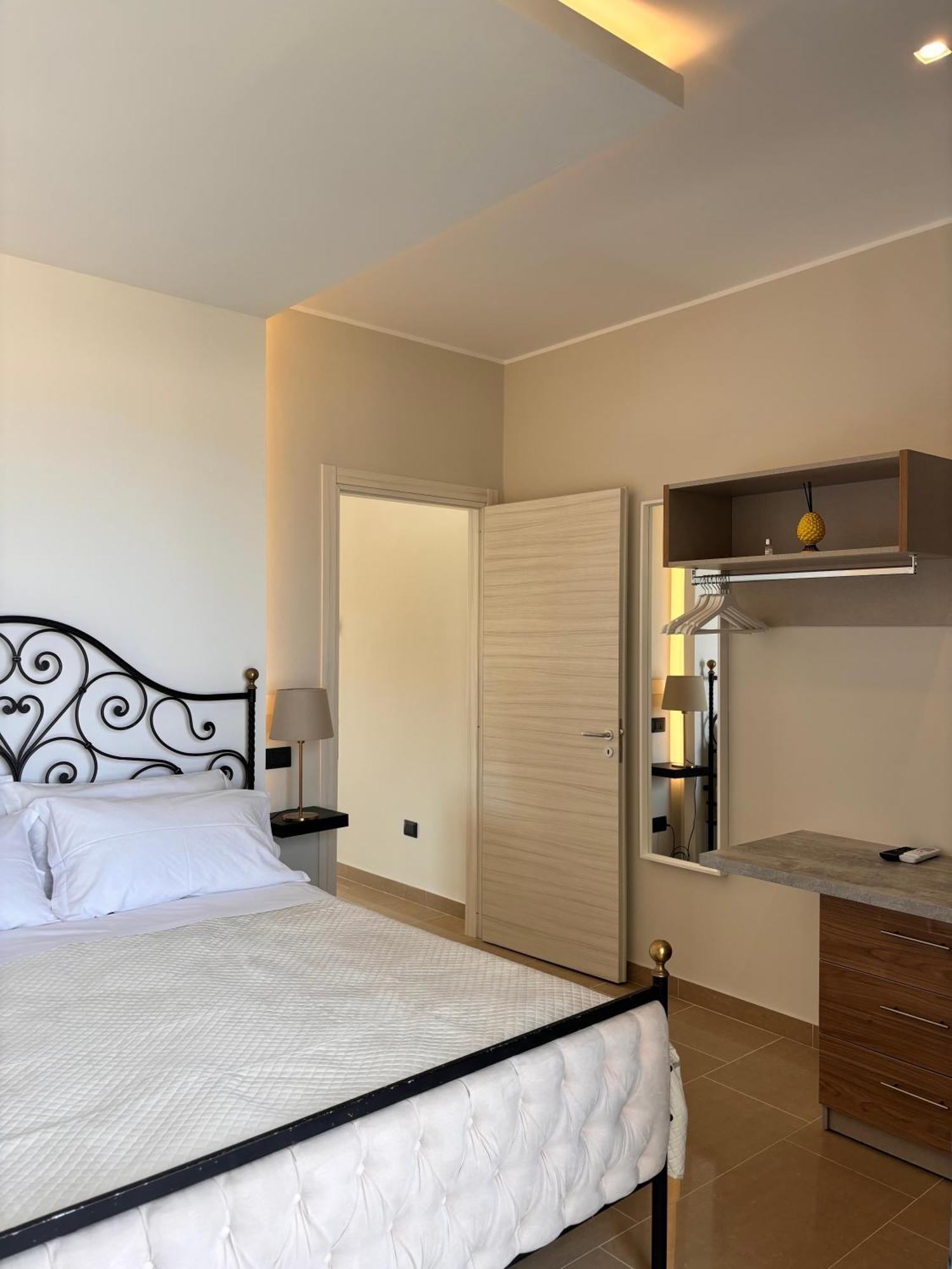 Ig - "Villa Don Antonio" Apartments Giardini Naxos Exteriér fotografie