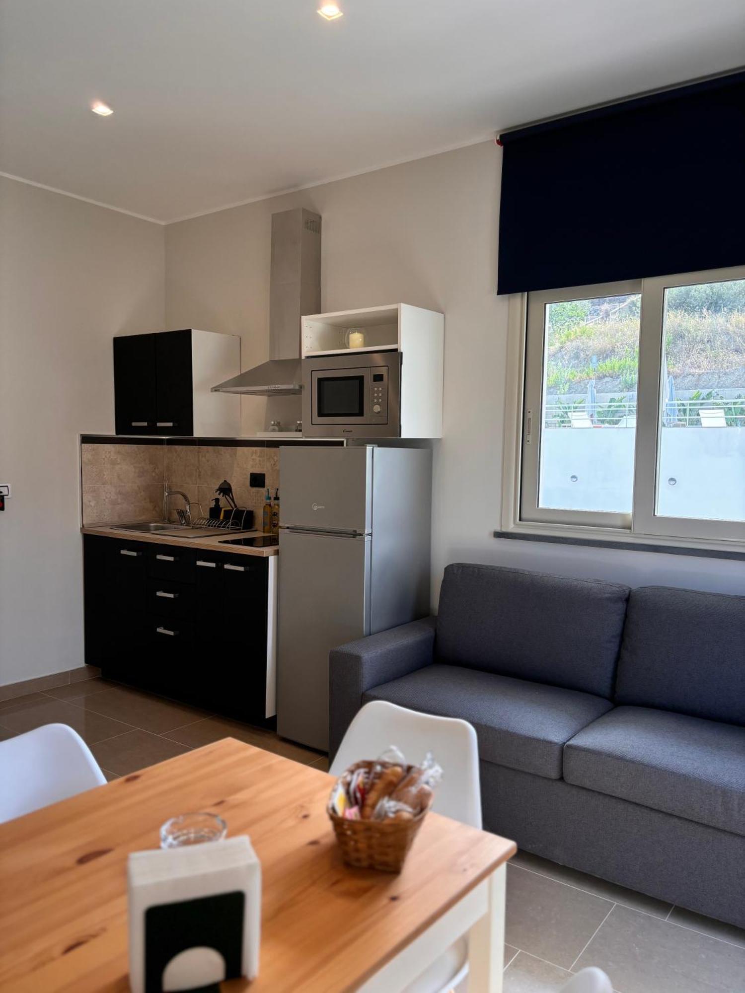 Ig - "Villa Don Antonio" Apartments Giardini Naxos Exteriér fotografie
