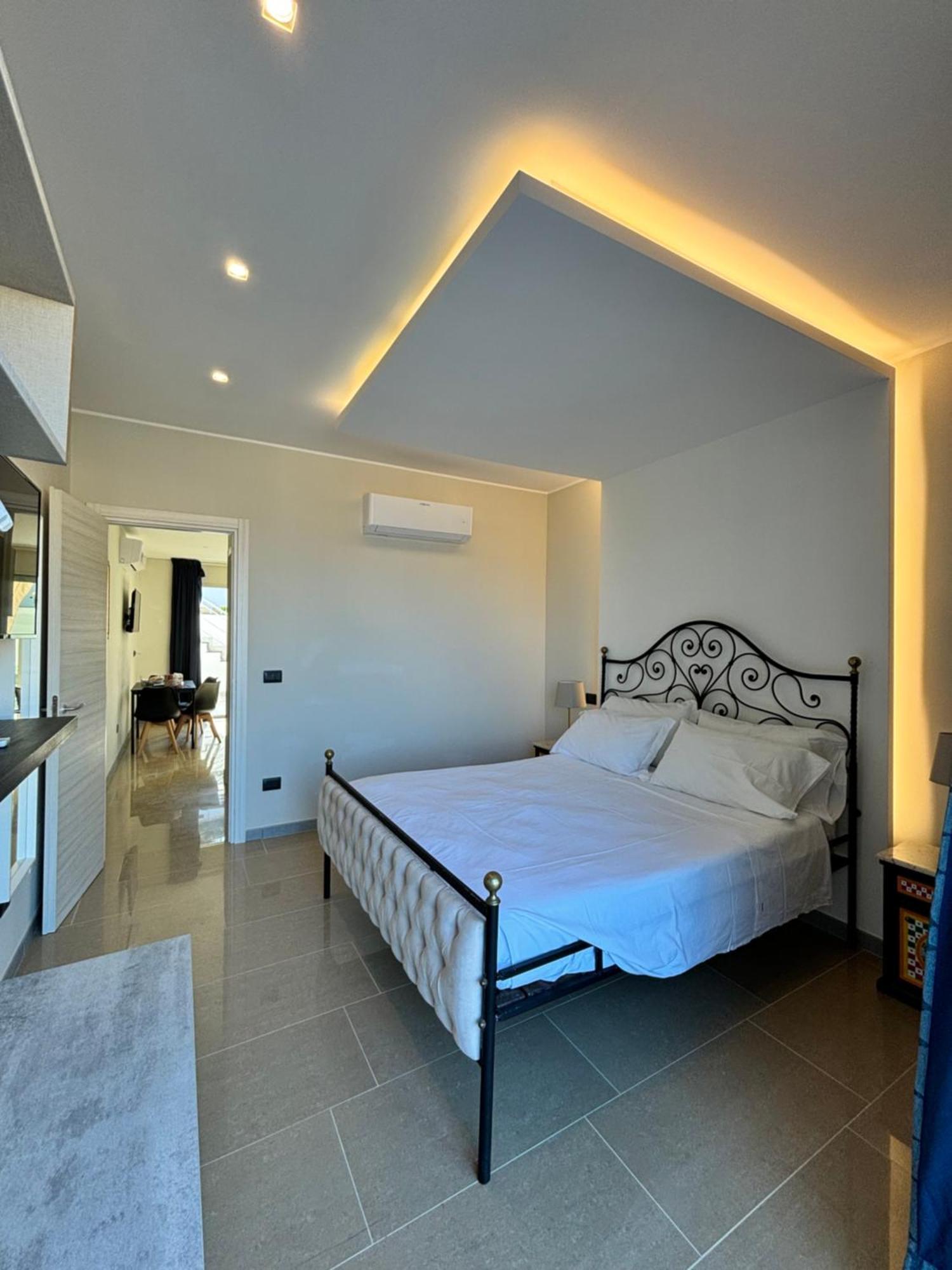 Ig - "Villa Don Antonio" Apartments Giardini Naxos Exteriér fotografie