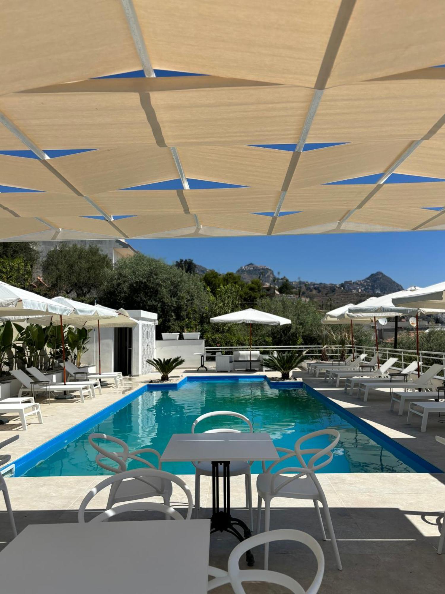 Ig - "Villa Don Antonio" Apartments Giardini Naxos Exteriér fotografie